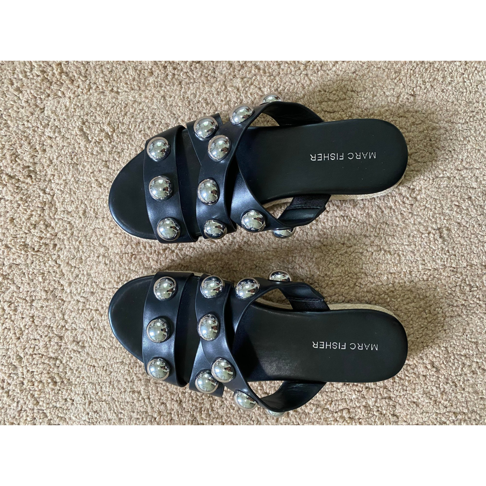 Marc Fisher Strappy Sandals Size 6 - Picture 3 of 4